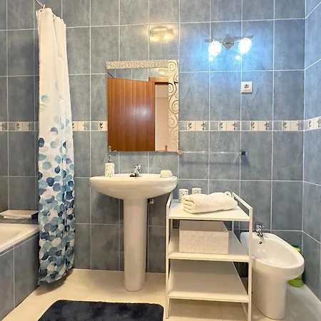 Adosado En Playa De Sonabia 펜션 카스트로우르디알레스