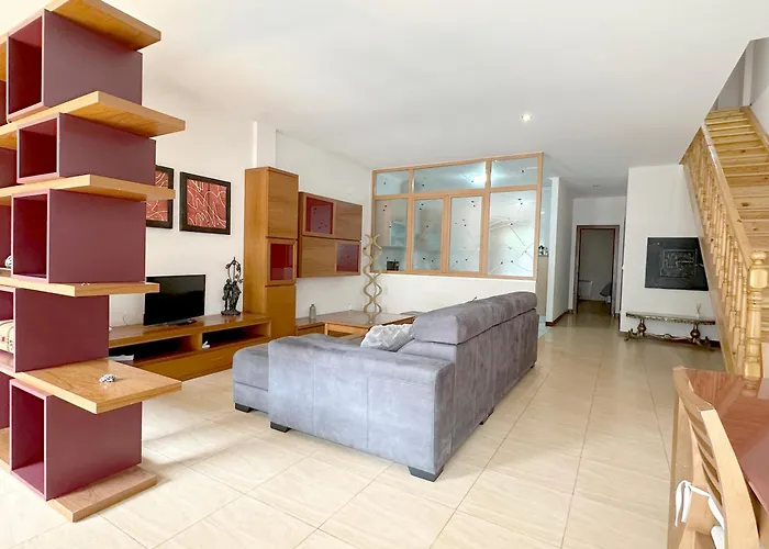 Adosado En Playa De Sonabia