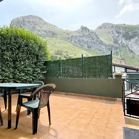 Adosado En Playa De Sonabia *